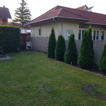 Ferienwohnung Nador Apartman Balatonlelle Exterior foto